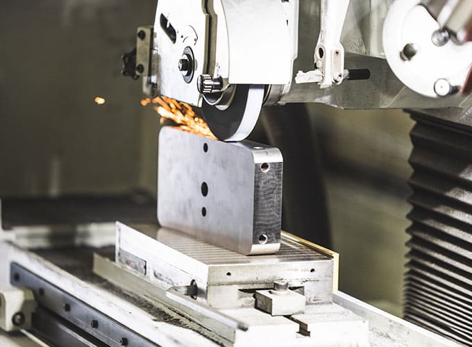 rectifieuse-usinage-de-precision-2-atk-alps-technic-kinematics